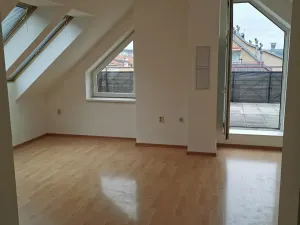 Prodej bytu 2+kk, Brno, Otiskova, 62 m2