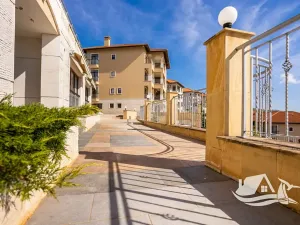 Prodej bytu 2+kk, Kavarna, Bulharsko, 97 m2