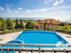 Prodej bytu 4+kk, Topola, Bulharsko, 188 m2