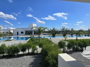 Prodej bytu 2+1, Trikomo, Kypr, 96 m2