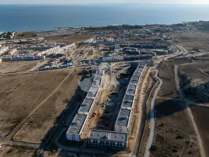 Prodej bytu 2+1, Trikomo, Kypr, 90 m2