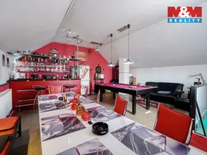 Prodej rodinného domu, Dolany, 225 m2