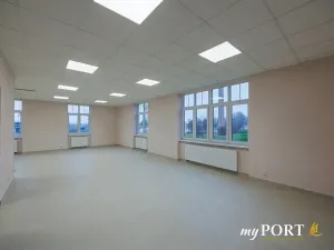 Prodej kanceláře, Nová Role, Tovární, 1088 m2