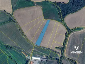 Prodej podílu pole, Mileč, 915 m2