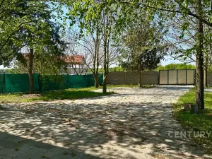 Prodej rodinného domu, Ivaň, 319 m2