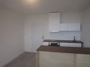 Pronájem bytu 1+kk, Liberec - Liberec XIV-Ruprechtice, Na Pískovně, 23 m2