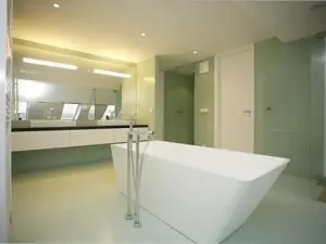 Pronájem atypického bytu, Praha - Bubeneč, U akademie, 120 m2