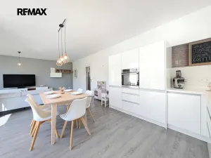 Pronájem rodinného domu, Praha - Březiněves, V křepelkách, 146 m2