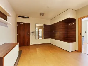 Pronájem bytu 2+kk, Brno, Kopečná, 87 m2