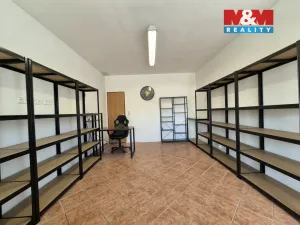 Pronájem obchodního prostoru, Oslavany, náměstí 13. prosince, 28 m2