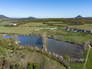 Prodej pozemku pro bydlení, Lužice, 1305 m2