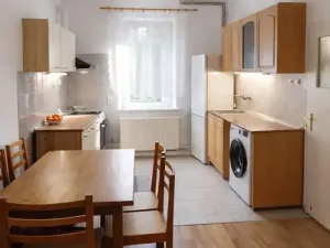 Pronájem bytu 1+1, Praha - Holyně, 40 m2