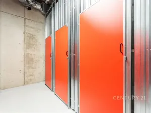 Pronájem bytu 2+kk, Praha, Waltariho, 45 m2