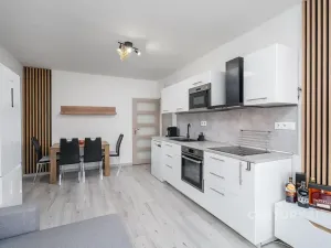 Prodej bytu 3+1, Děčín, Oblouková, 74 m2