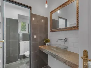 Pronájem obchodního prostoru, Chrudim, V Hliníkách, 172 m2