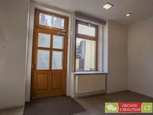 Pronájem obchodního prostoru, Říčany, 17. listopadu, 61 m2