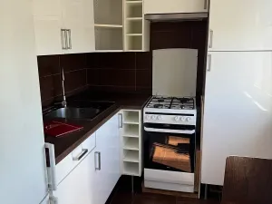 Pronájem bytu 1+1, Praha - Záběhlice, Zvonková, 36 m2