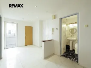Prodej bytu 3+1, Čáslav, Husova, 63 m2