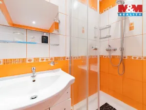 Prodej bytu 3+1, Cheb, Lomená, 60 m2