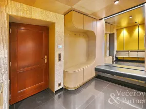 Prodej rodinného domu, Popovičky, Za Stodolou, 310 m2
