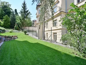 Pronájem bytu 1+kk, Praha - Smíchov, Na Březince, 32 m2
