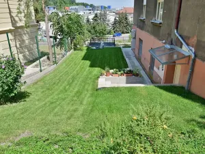 Pronájem bytu 1+kk, Praha - Smíchov, Na Březince, 32 m2