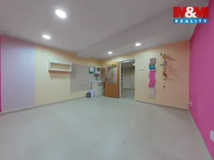 Prodej obchodního prostoru, Karlovy Vary - Drahovice, Vítězná, 147 m2