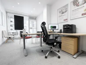 Pronájem obchodního prostoru, Praha - Vinohrady, Jičínská, 32 m2