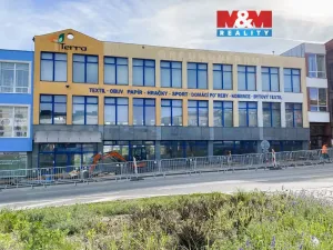 Prodej obchodního prostoru, Žďár nad Sázavou, nám. Republiky, 1200 m2