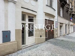 Pronájem obchodního prostoru, Praha - Smíchov, Pecháčkova, 121 m2