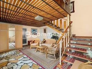 Prodej vily, Dolní Kounice, Zámecká, 270 m2