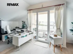 Prodej bytu 1+kk, Nupaky, Za Hotelem, 52 m2