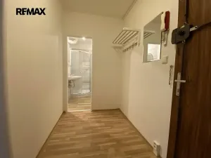 Pronájem bytu 1+1, Praha - Krč, Sládkovičova, 39 m2