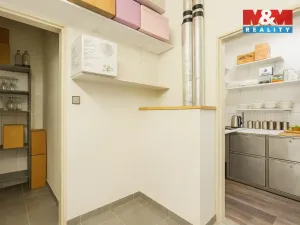 Pronájem obchodního prostoru, Praha - Kunratice, Jana Růžičky, 76 m2