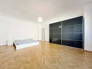Pronájem bytu 2+kk, Praha - Vinohrady, Velehradská, 59 m2