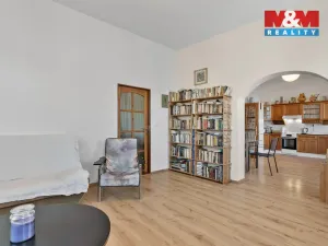 Prodej obchodního prostoru, Mimoň - Mimoň II, náměstí Čsl. armády, 150 m2