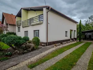 Prodej rodinného domu, Poděbrady, Růžová, 230 m2