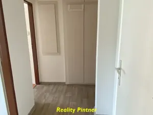 Pronájem bytu 1+1, Příbram, Čechovská, 31 m2