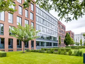 Pronájem bytu 1+kk, Praha - Karlín, U Sluncové, 33 m2