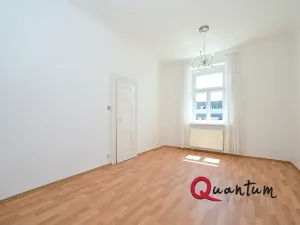 Pronájem bytu 2+1, Praha - Vršovice, Mexická, 60 m2