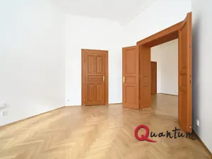 Pronájem kanceláře, Praha - Holešovice, Dukelských hrdinů, 146 m2