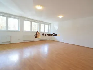 Pronájem bytu 1+kk, Praha - Troja, K Haltýři, 54 m2