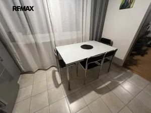Prodej bytu 2+1, Uherské Hradiště, Štěpnická, 65 m2