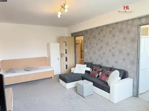Prodej bytu 1+1, Sázava, Sídliště 9. května, 42 m2