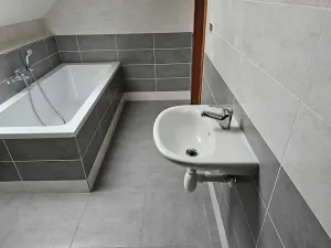 Pronájem rodinného domu, Chlumec nad Cidlinou, 89 m2