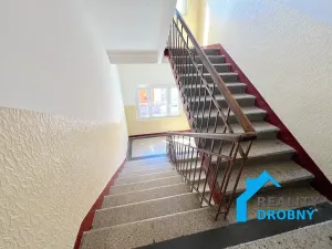 Prodej bytu 3+1, Teplice, 14. října, 76 m2