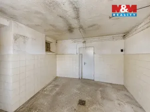 Prodej zemědělského objektu, Koněšín, 900 m2