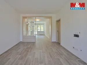 Prodej bytu 2+kk, Žďár nad Sázavou - Žďár nad Sázavou 4, Wolkerova, 70 m2