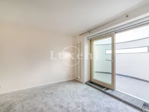 Pronájem bytu 3+1, Praha - Bubeneč, U akademie, 135 m2