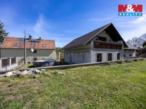 Prodej rodinného domu, Korozluky, 200 m2